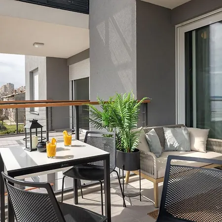 Abia Znjan Apartman *